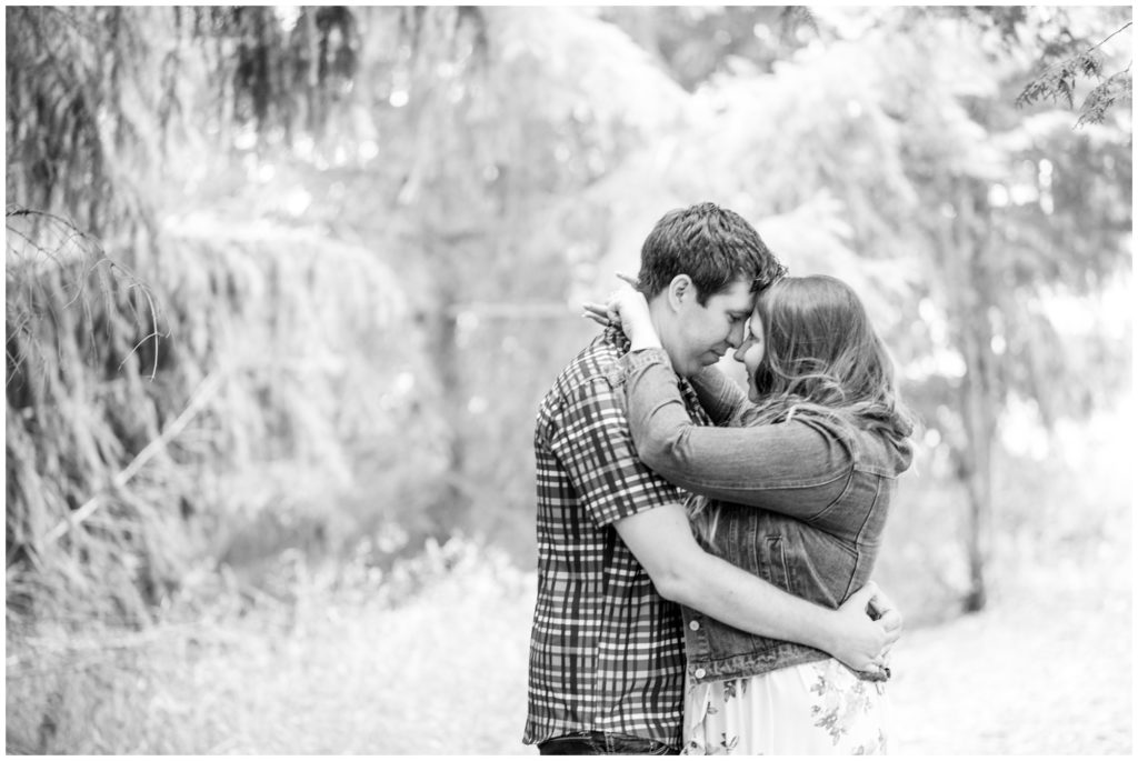 Aiden Laurette Photography | Ontario Wedding Photographer | Engagement photos | Couples Photography