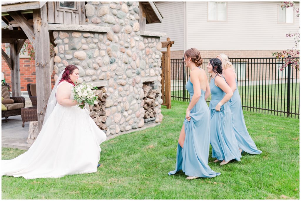 Aiden Laurette Photography | Ontario Wedding Photography | Listowel farm wedding | Pre-wedding, getting ready shots
