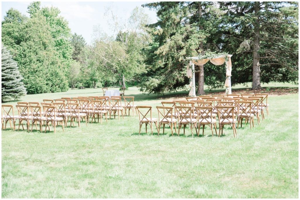 Aiden Laurette Photography | Ontario Wedding Photography | Couples Photography | Ceremony