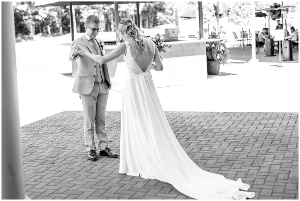 Aiden Laurette Photography | Ontario Wedding Photographer | London Hunt Club wedding |First look photos 