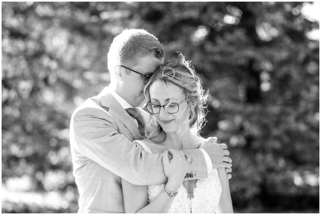 Aiden Laurette Photography | Ontario Wedding Photographer | London Hunt Club wedding | Couples Portraits