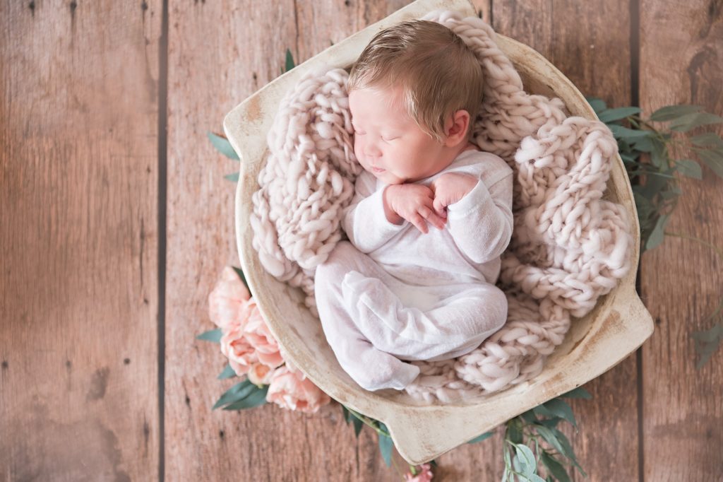 Newborn Photography | Aiden Laurette Photography | infant surrounded by florals