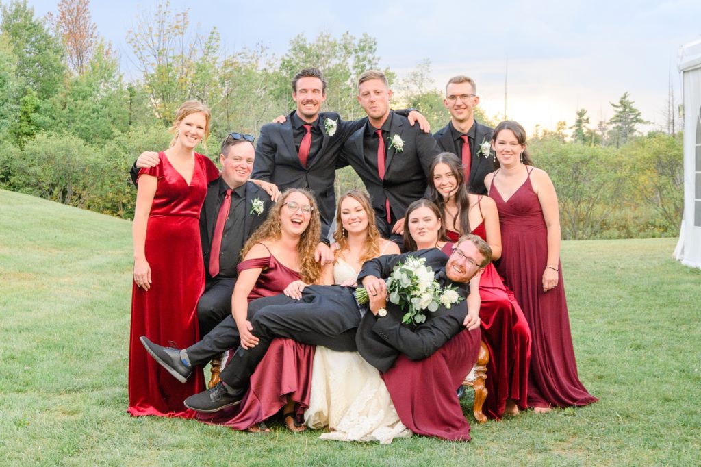 Aiden Laurette Photography | Wedding party poses together