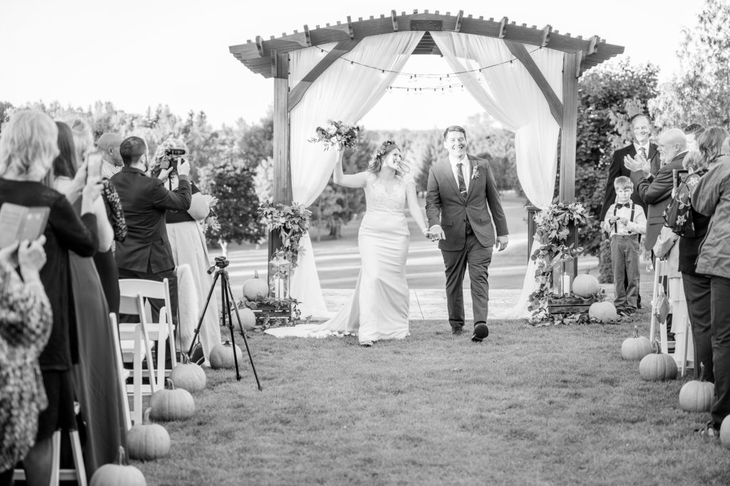 Aiden Laurette Photography | wedding ceremony at st mary's golf and country club