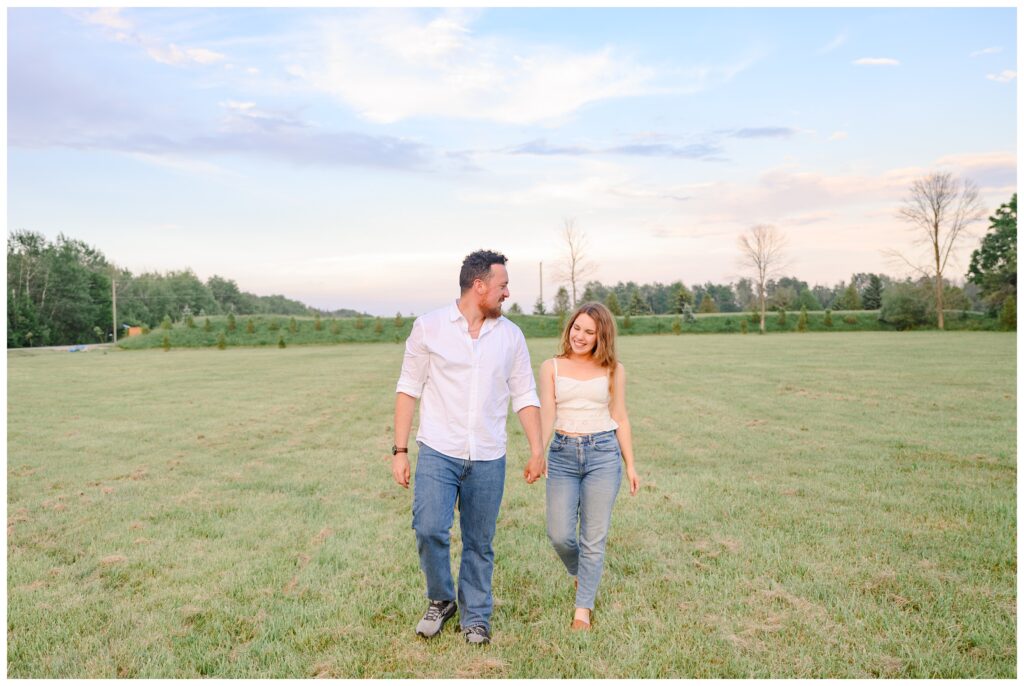 Aiden Laurette Photography | couple poses for photos