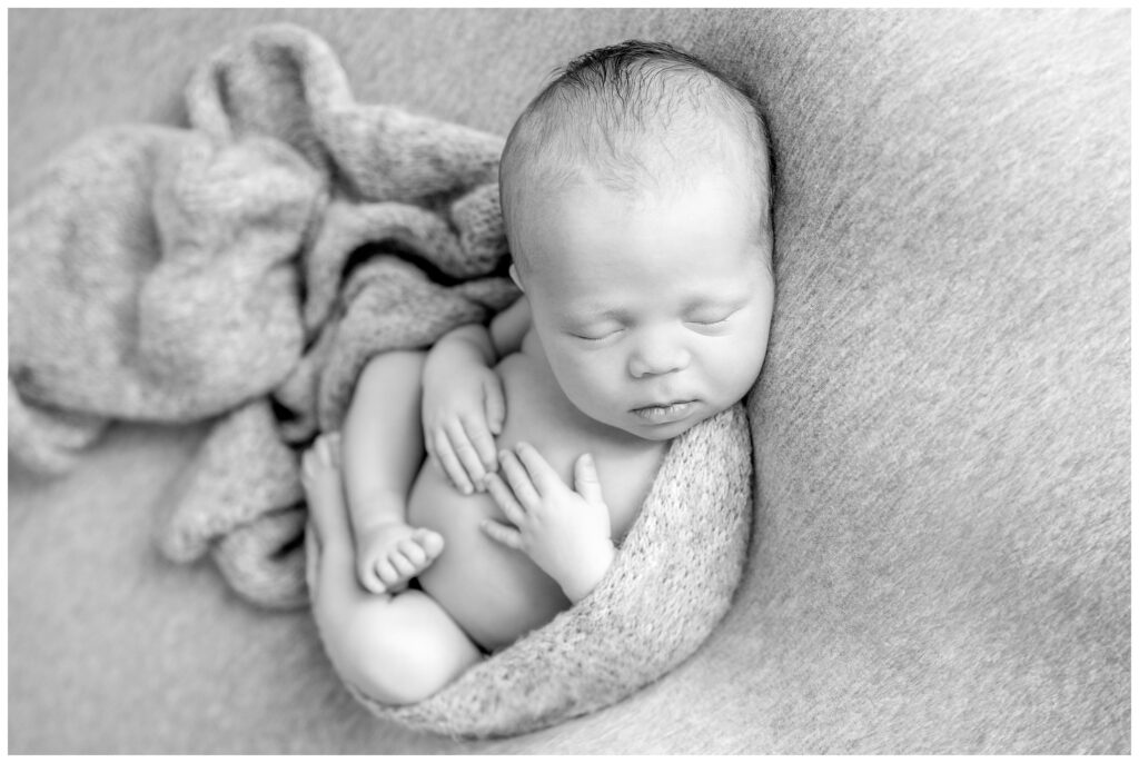 Aiden Laurette Photography | newborn baby photos