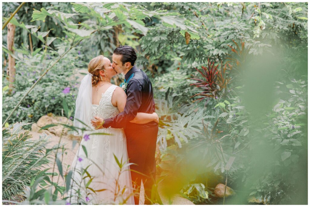 Aiden Laurette Photography | A Romantic Wedding at the Butterfly Conservatory