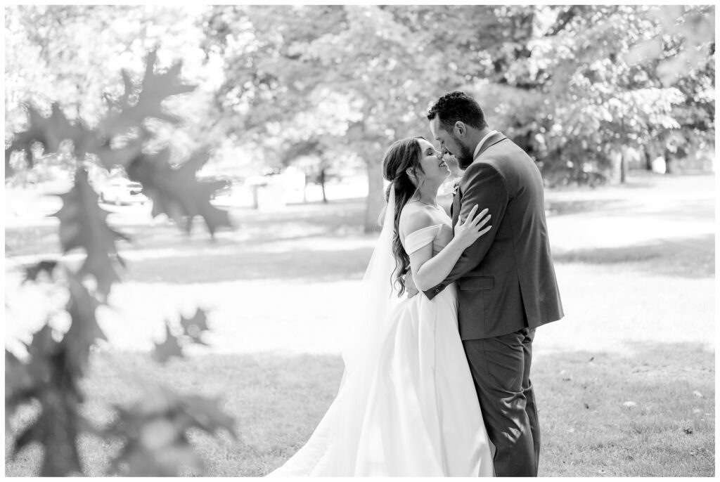 Aiden Laurette Photography | A Timeless Wedding in London Ontario