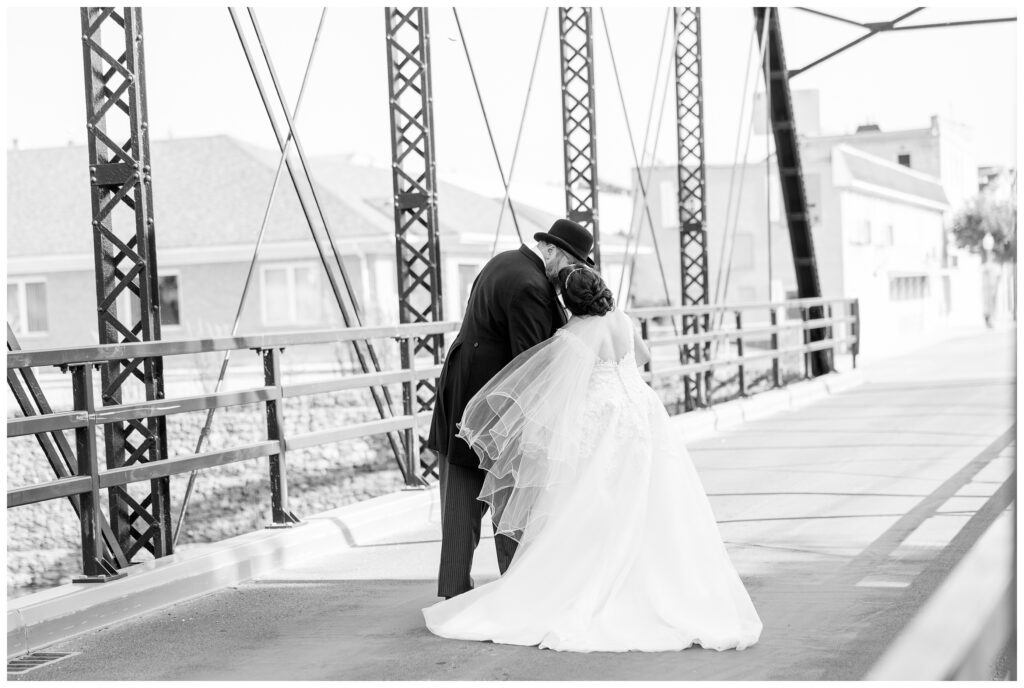 Aiden Laurette Photography | bride and groom