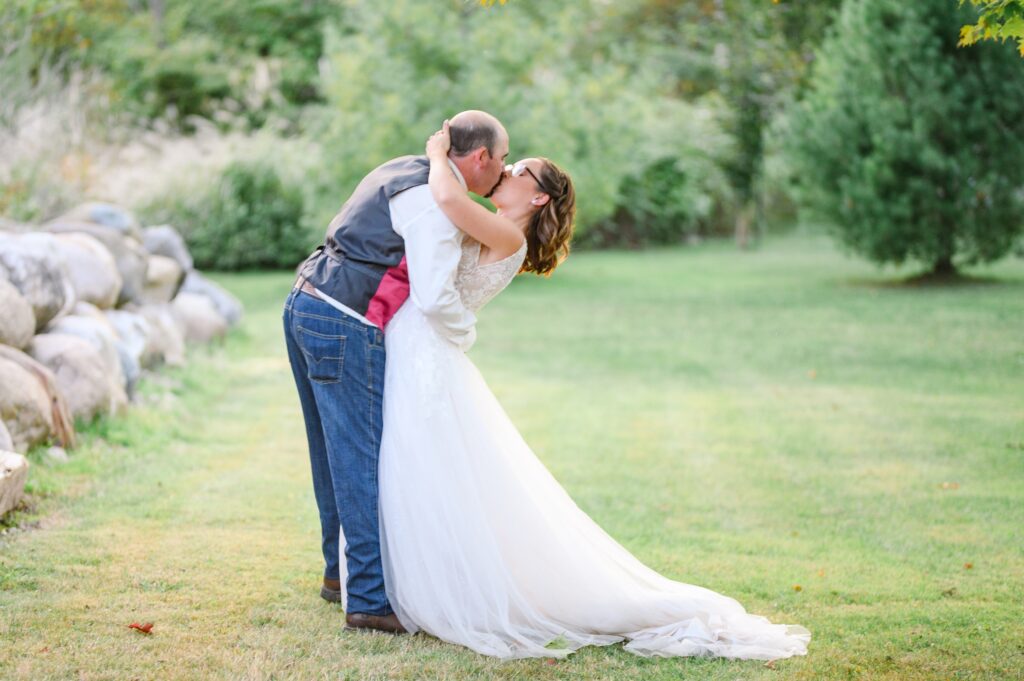 Aiden Laurette Photography | Bride and groom kiss