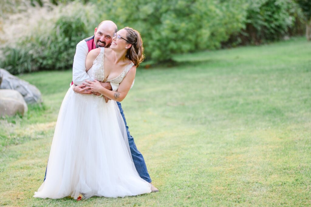 Aiden Laurette Photography | bride and groom pose