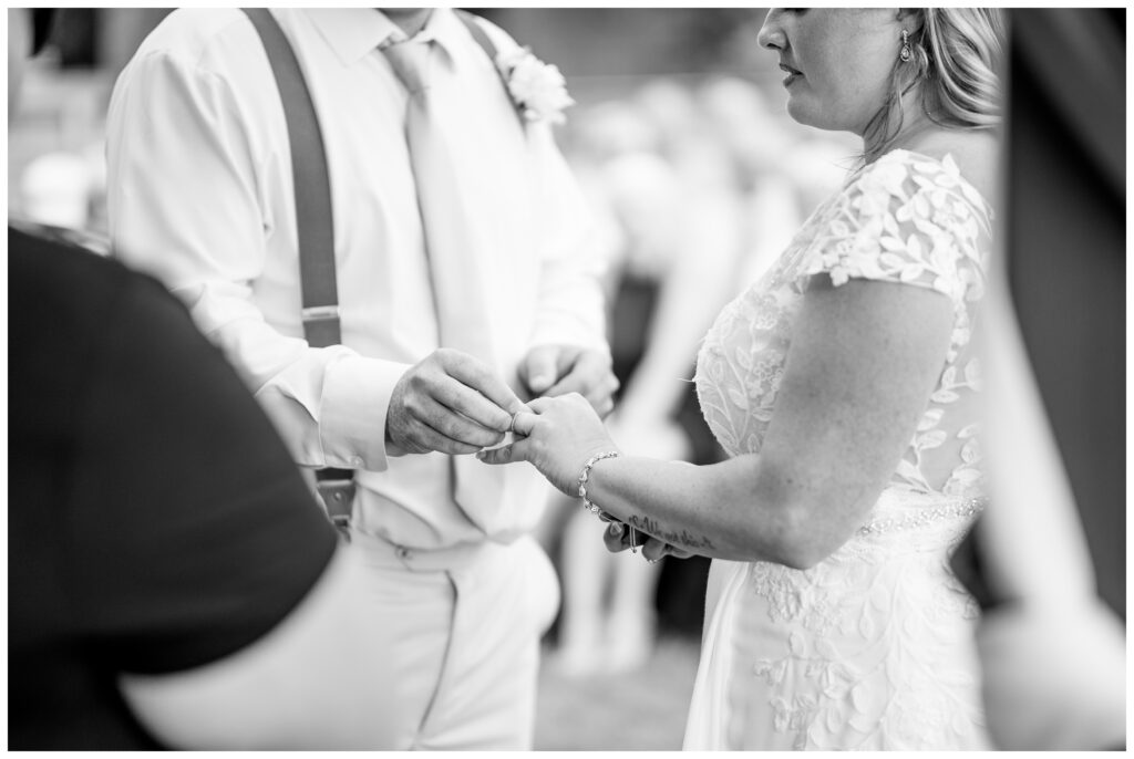 Country View Weddings | Ontario Wedding Photographer| Wedding ceremony