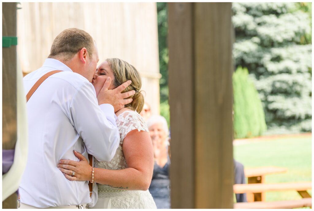 Country View Weddings | Ontario Wedding Photographer| Wedding ceremony