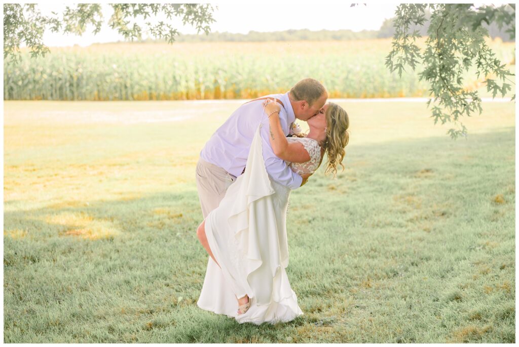 Country View Weddings | Ontario Wedding Photographer| Bride and Groom Portraits